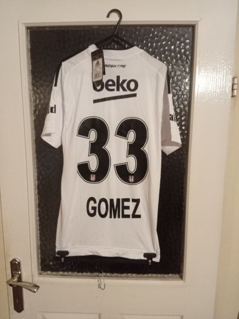 Vintage Beşiktaş Mario Gomez #33 Home Jersey 2015/16 from adidas at Besiktas Shop # AN5920