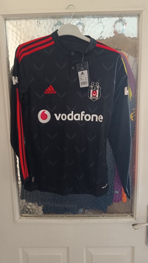 Vintage Beşiktaş Black Long Sleeve Away Jersey 2014/15 from adidas at Besiktas Shop # H78850