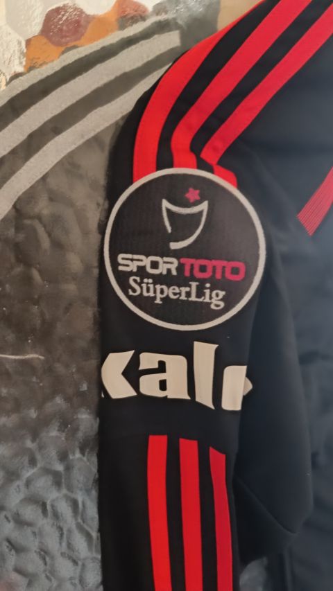 Vintage Beşiktaş Black Long Sleeve Away Jersey 2014/15 from adidas at Besiktas Shop # H78850