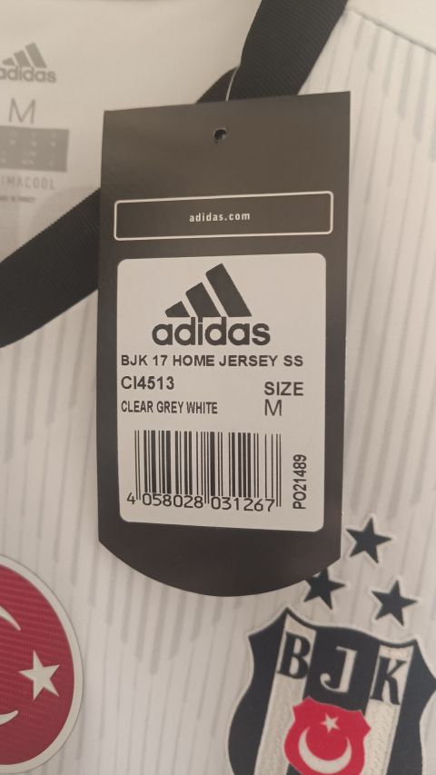 Vintage Beşiktaş Quaresma #7 Home Jersey 2017/18 from adidas at Besiktas Shop # CI4513