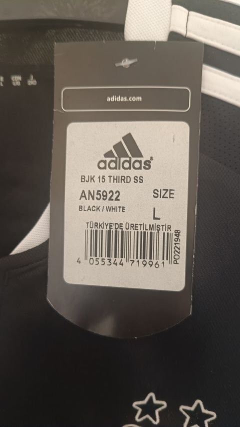 Vintage Beşiktaş Quaresma #17 Black Jersey 2015/16 from adidas at Besiktas Shop # AN5922